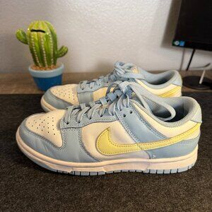 nike women dunks // size 6